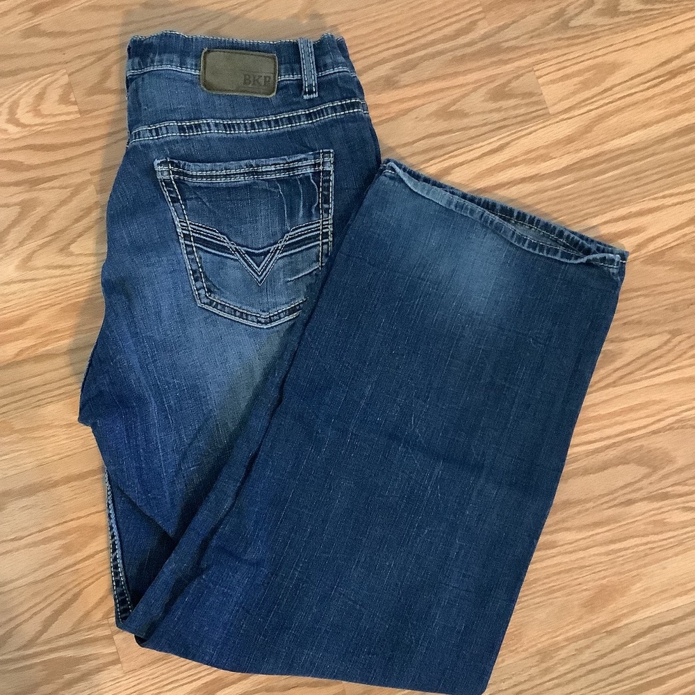 LIKE NEW.- "SETH" BKE STRAIGHT LEG